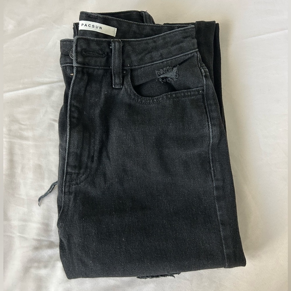 Pacsun Black 90s Boyfriend Ripped Jeans